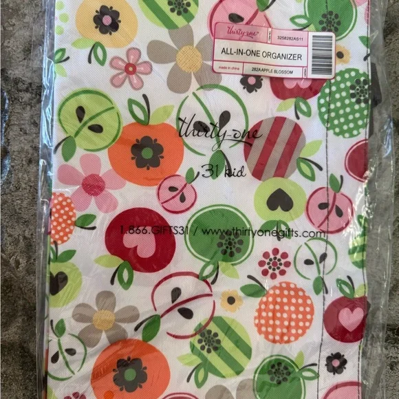 Thirty-One set of Apple Blossom items - Picture 6 of 7
